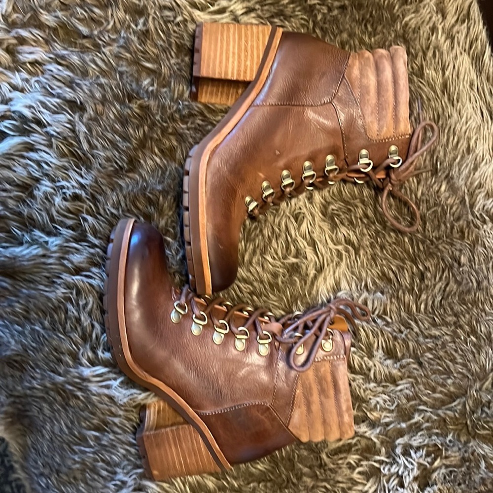 Kork Ease Disna Bootie